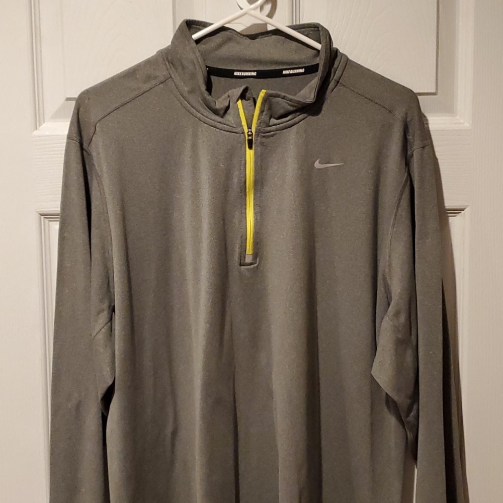 Nike Running Dri-Fit 1/4 Zip Pullover
